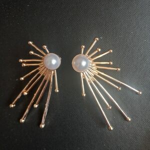 Stunning sunburst NEW EARRINGS